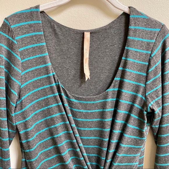 Bailey 44 Asymmetrical Striped Ruched Front Top Size Large - Picture 2 of 13